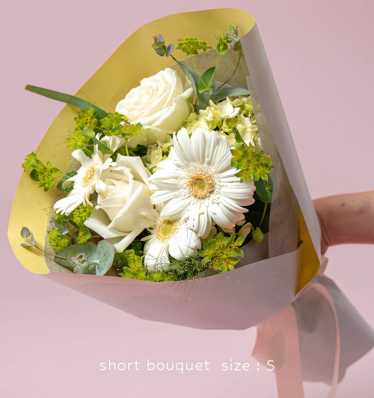 ナチュラルグリーンの花束 ブーケタイプ size:S