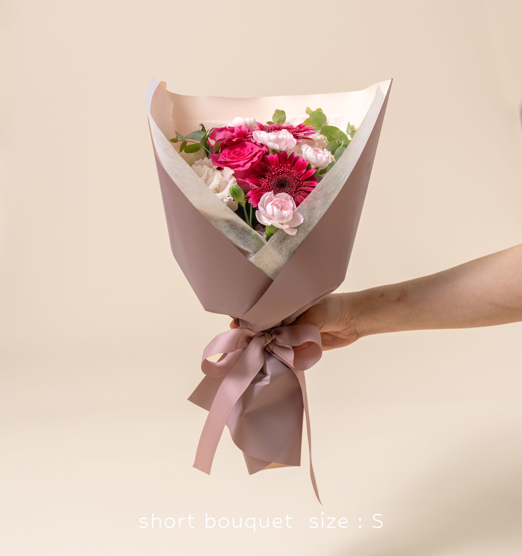 ブライトピンクの花束 ブーケタイプ size:S