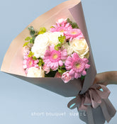 ナチュラルピンクの花束  ブーケタイプ size:S