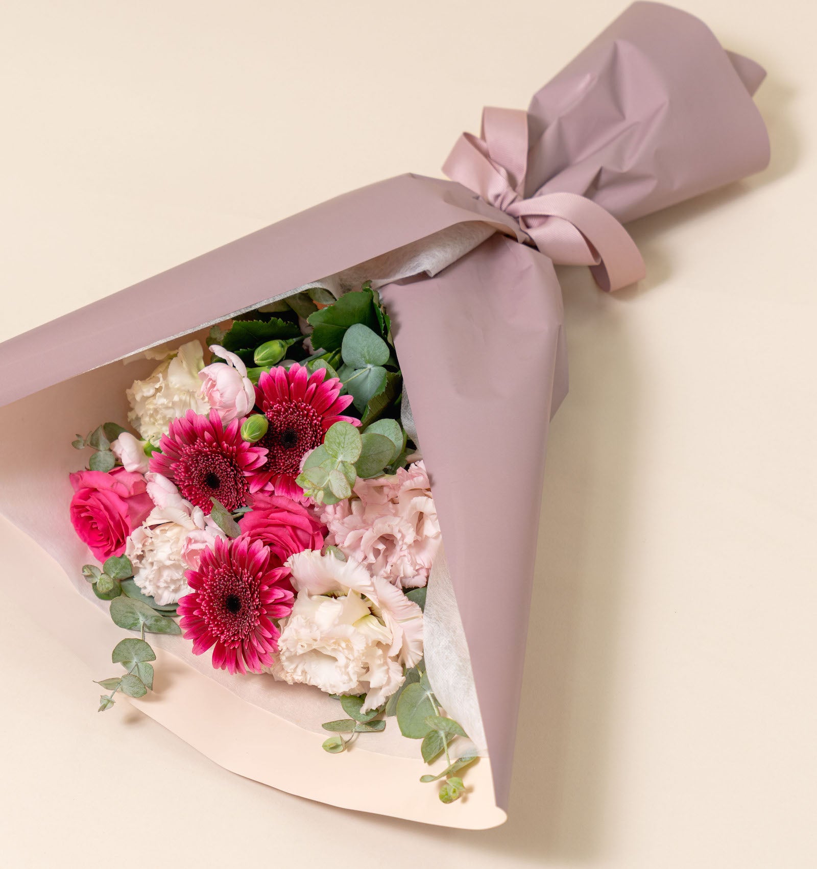 ブライトピンクの花束 贈呈タイプ　size:S