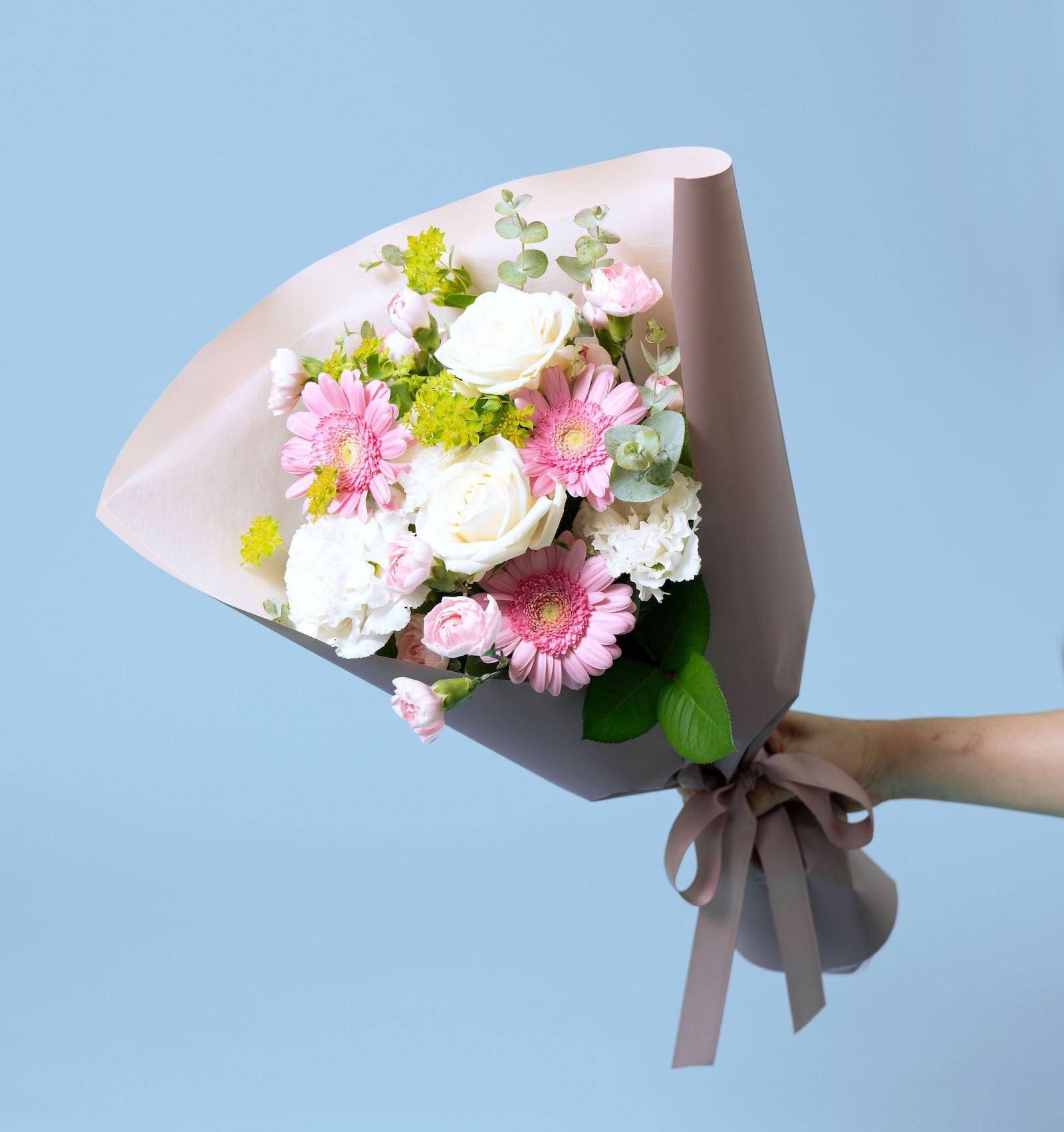 ナチュラルピンクの花束  贈呈タイプ　size:S
